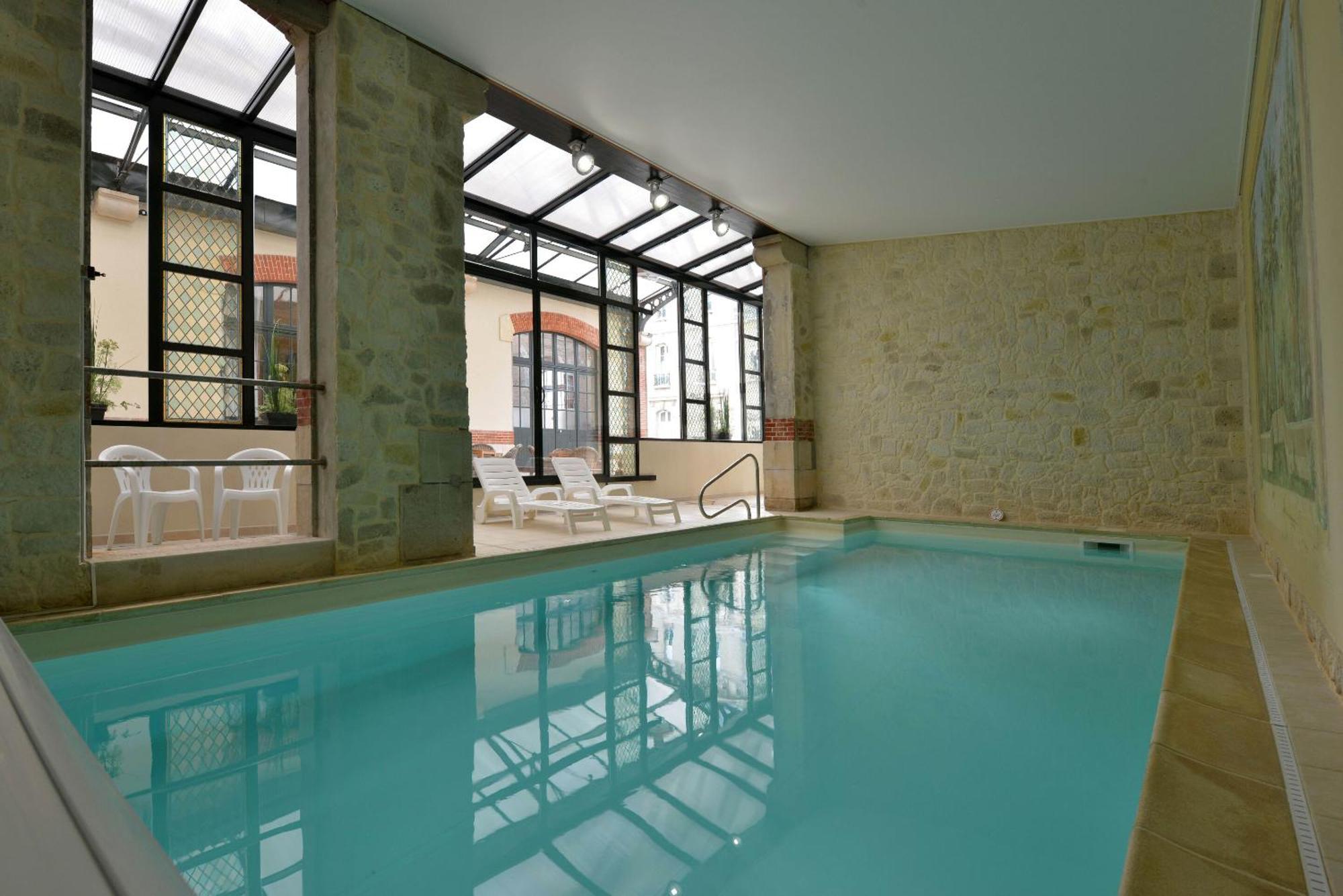 Hotel Castel Jeanson Ay-Champagne Exterior photo